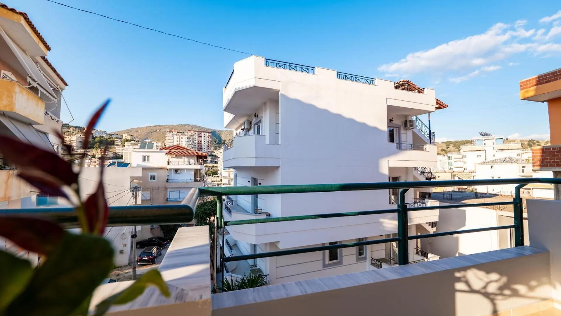 Emiljano Apartment contacts