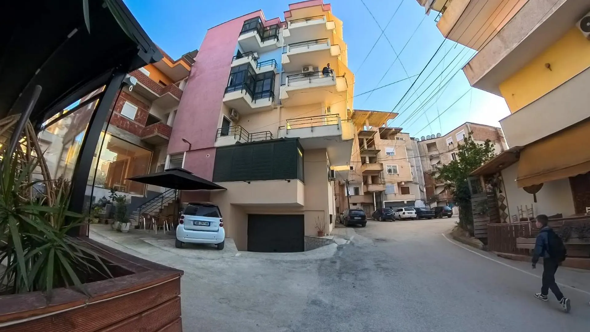 Emiljano Apartment Sarande